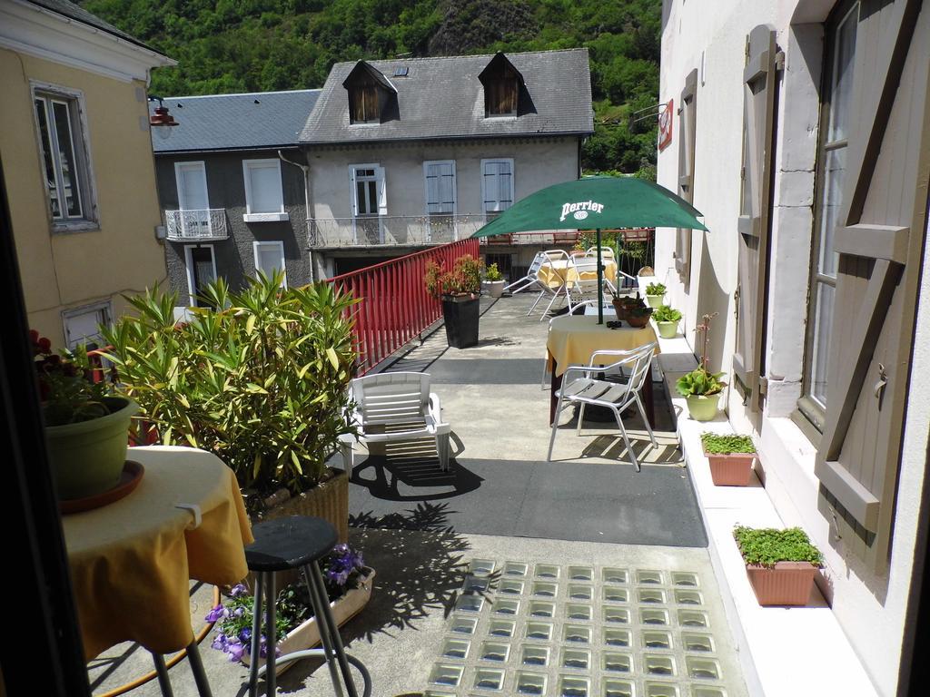 Hotel Des Touristes 피에르피테-네스탈라 외부 사진